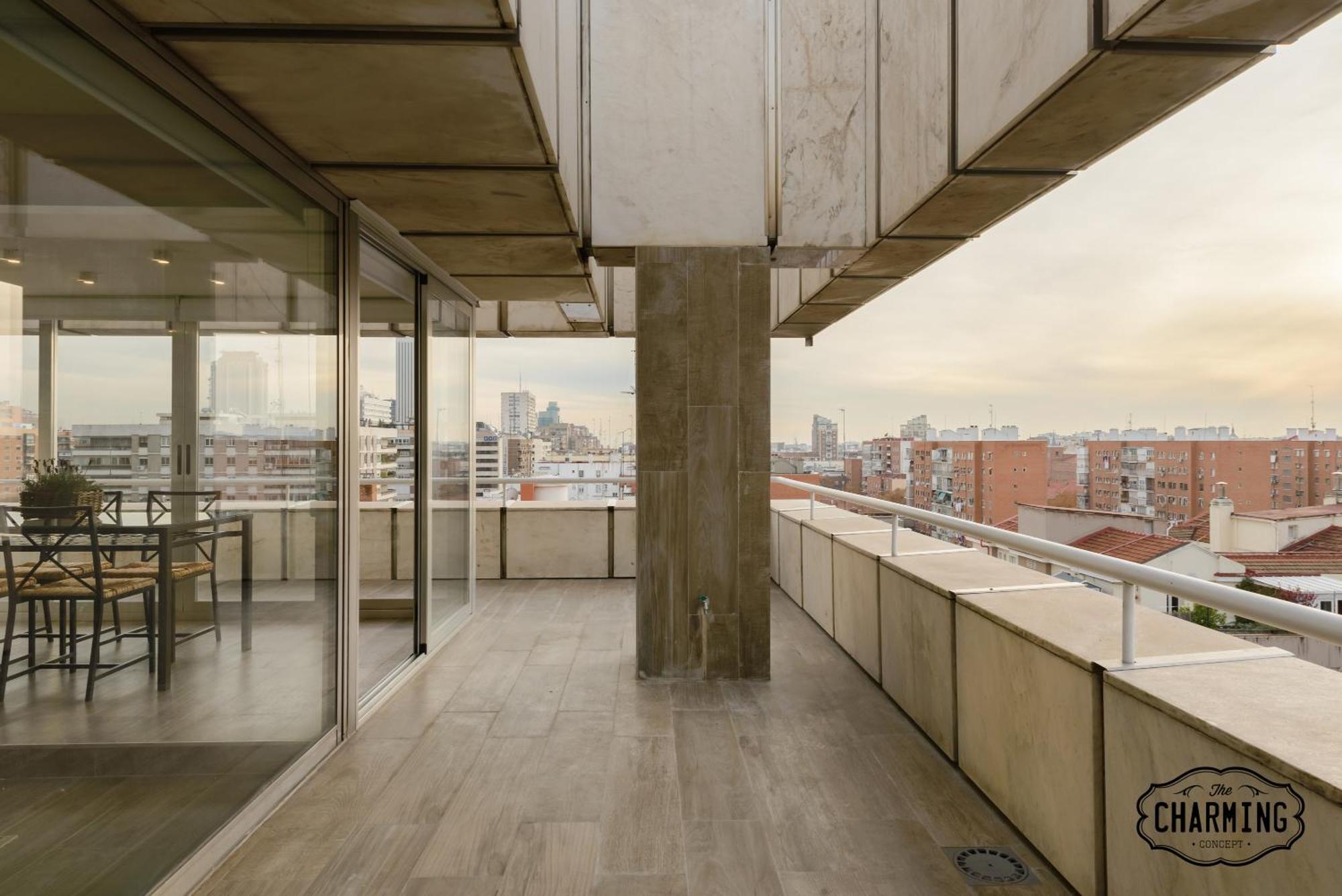 Charming Eurobuilding 2 Terrace Exclusive - Plaza De Parking Apartman Madrid Kültér fotó